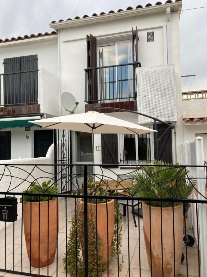 Charmante Maison Coeur De Ville 650M Plage Empuriabrava Dış mekan fotoğraf